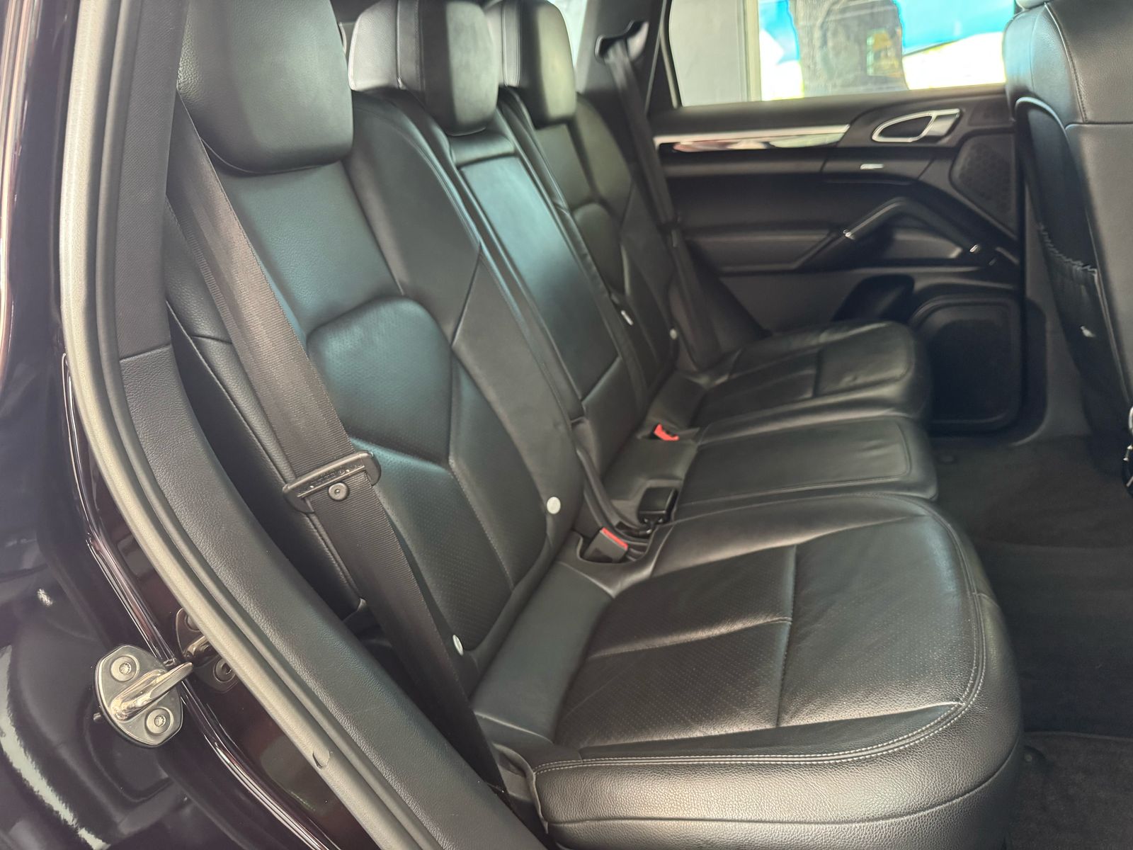 Porsche Cayenne 2011