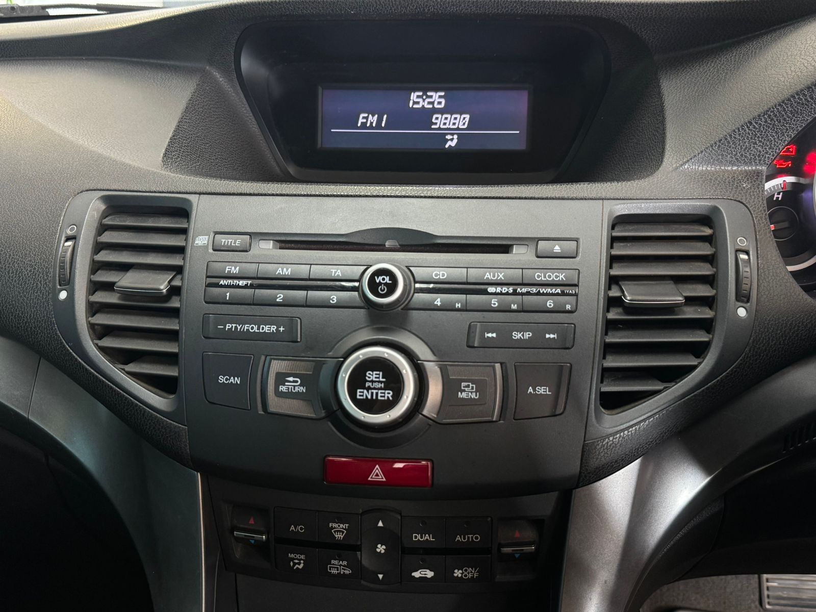 Honda Accord 2.0 Elegance Auto 2012