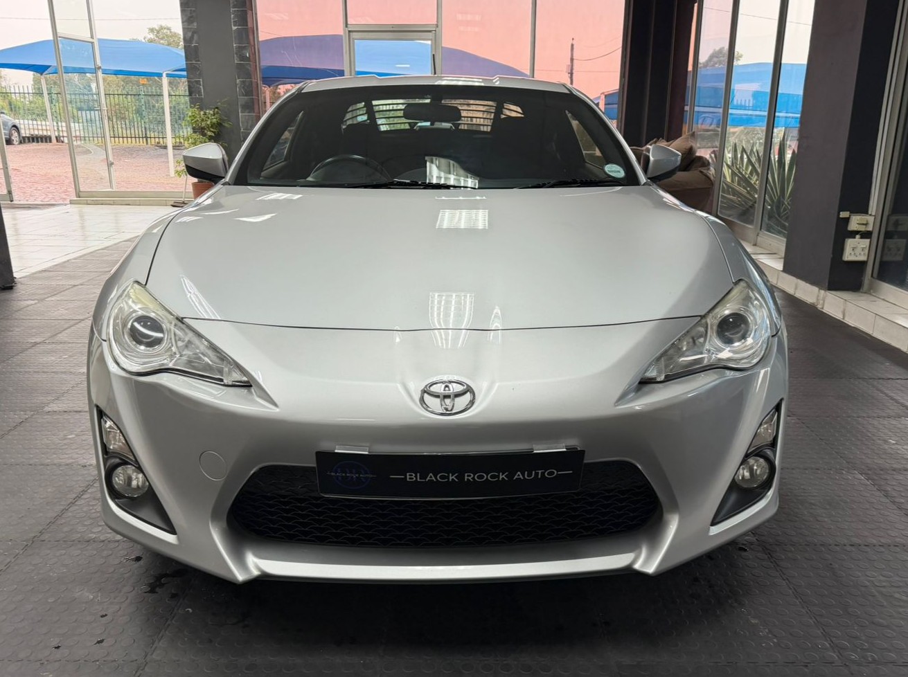 Toyota 86 2.0 standard 2012