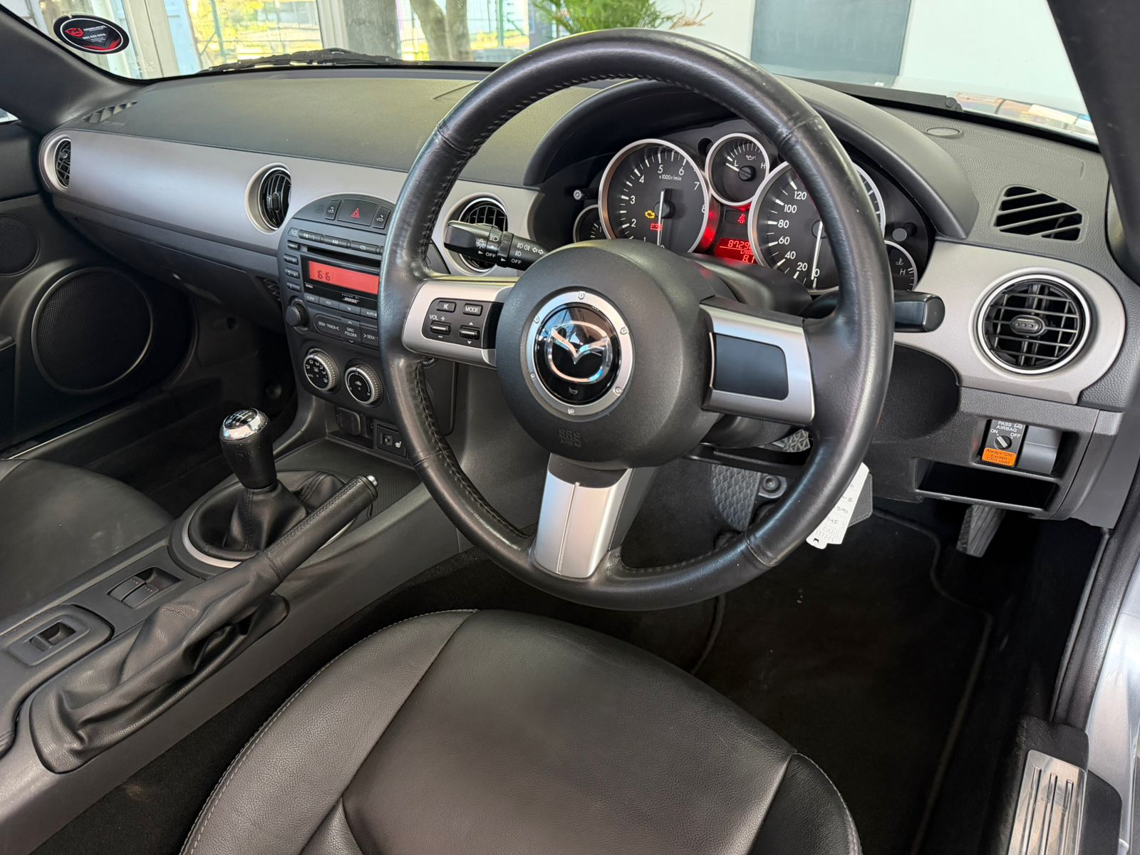 Mazda MX-5 2.0 Roadster-Coupe 2011