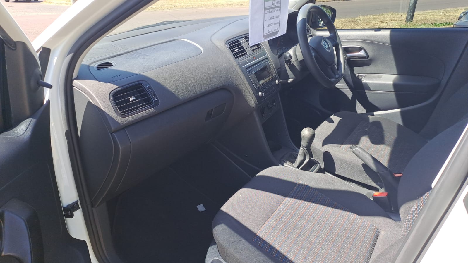 Volkswagen Polo Vivo 2024