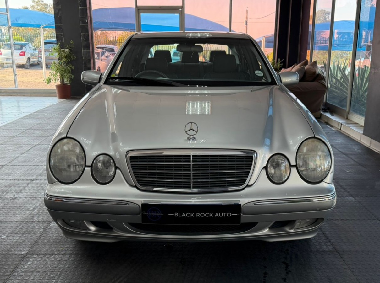 Mercedes-Benz E-Class E200 K Elegance Auto Listing Quality 49% Flyer Preview 2001