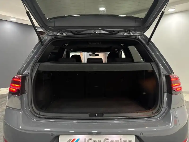 Volkswagen Golf GTI 2020