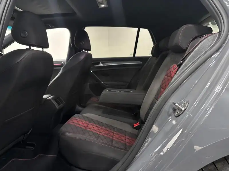 Volkswagen Golf GTI 2020