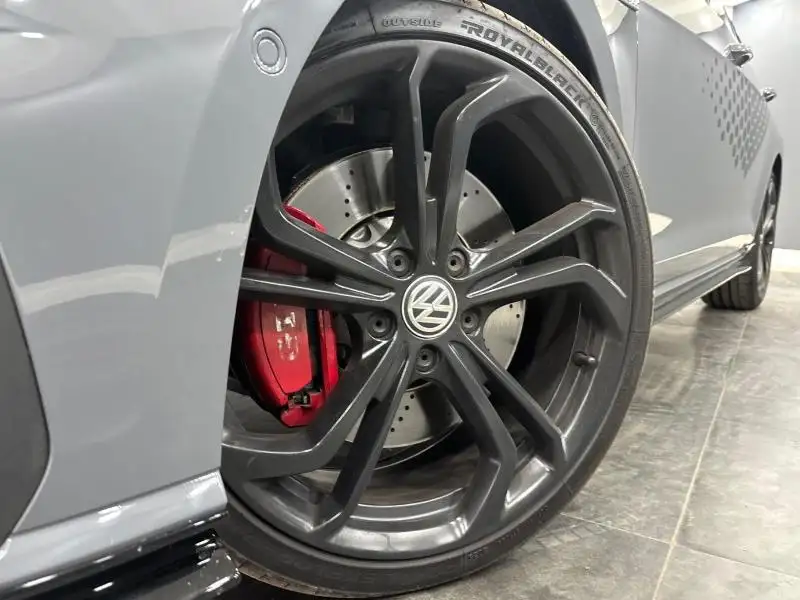 Volkswagen Golf GTI 2020