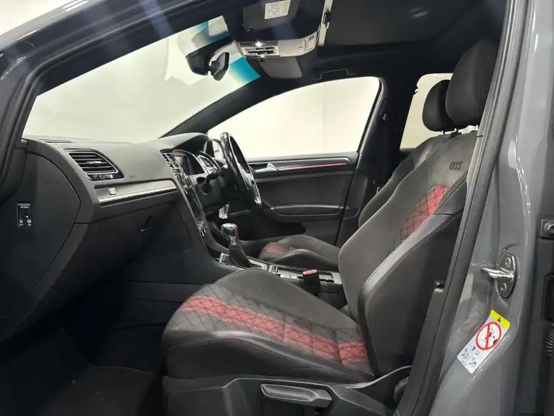 Volkswagen Golf GTI 2020