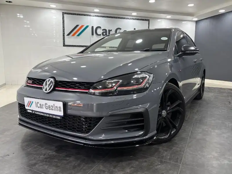 Volkswagen Golf GTI 2020
