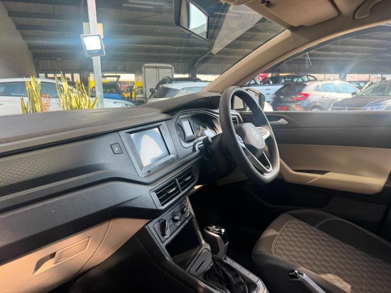 Volkswagen Polo 1.6 2025