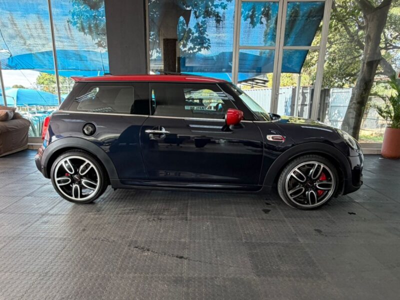 Mini John Cooper Works 2020