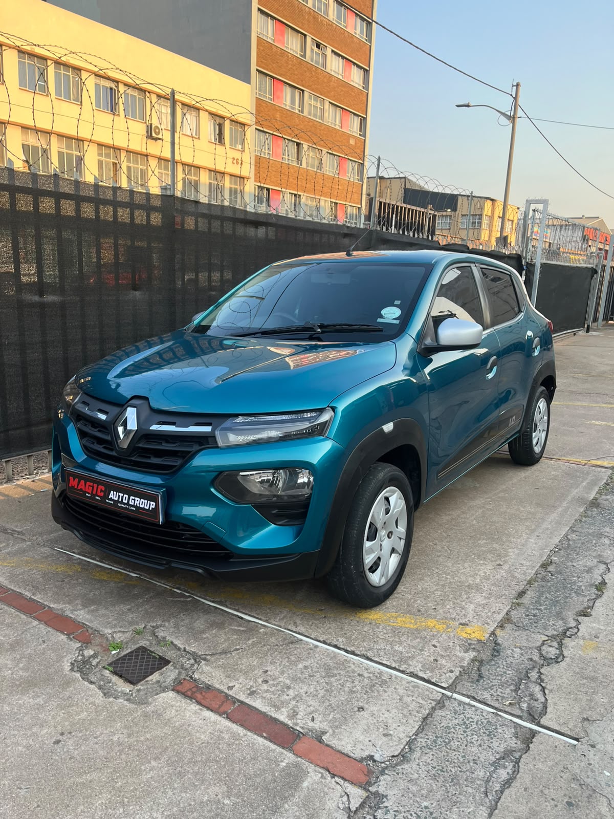 Renault KWID DYNAMIC 1.0 2023