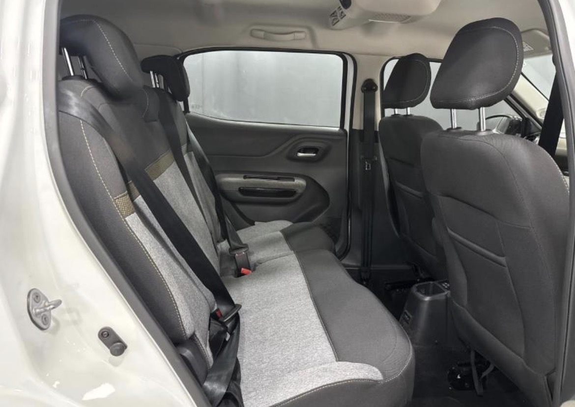 Citroen C3 1.2T Max 7 seater 2025
