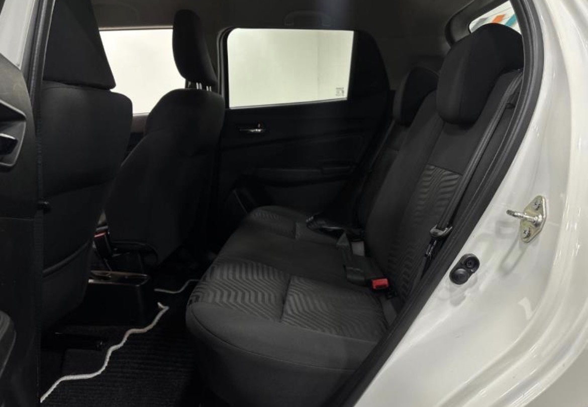 Suzuki Swift 1.2 GLX 2023