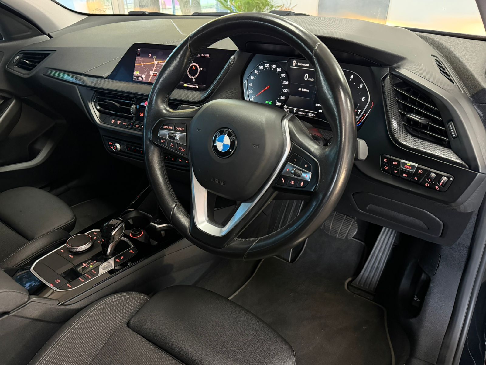 BMW 1 Series 118i Sport Line 2021