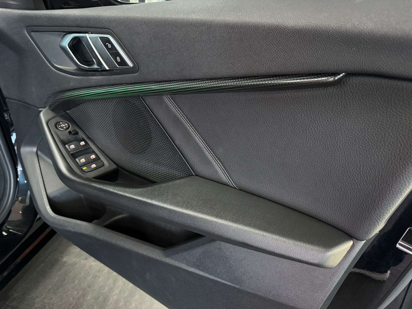 BMW 1 Series 118i Sport Line 2021